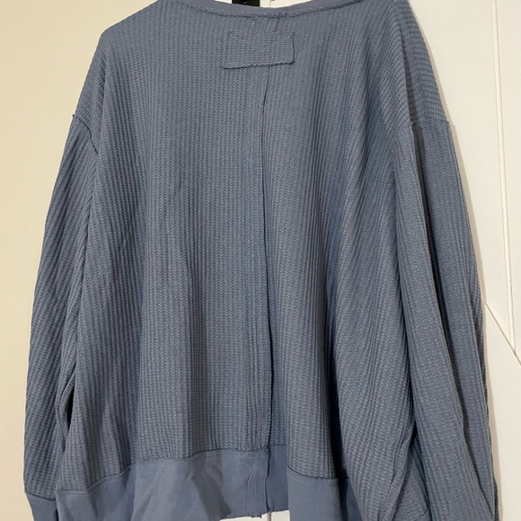 Pink Lily Blue V-Neck Tunic - Picture 2 of 3